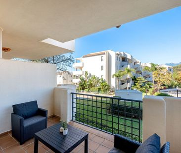 Middle Floor Apartment in Elviria - Photo 6