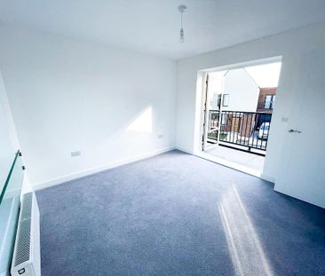 3 bedroom detached house to rent - Photo 4