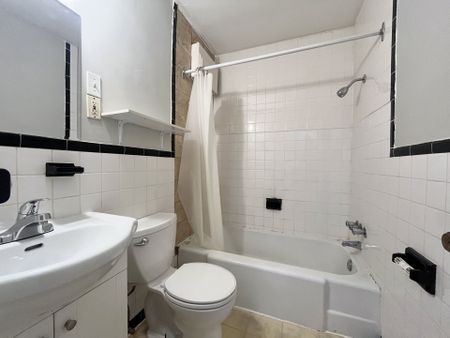 For Lease - 435 Nelson Street Unit# 19, London East, Ontario - Photo 4