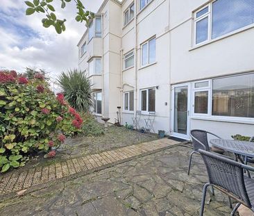 2 bedroom apartment to rent - Photo 6