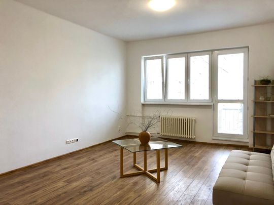 Na prenájom 3 izbový byt, 86 m2, Bratislava, Nové Mesto, Šancova ulica – Fotografia 1