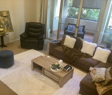 Varsity Lakes - Photo 5