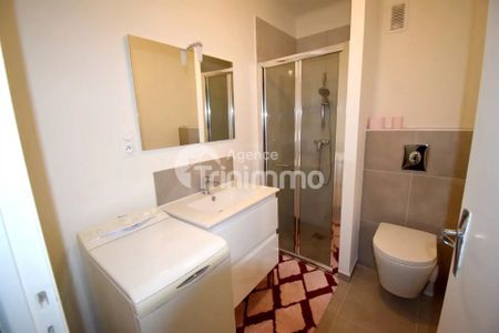 Location Appartement 1 pièce 26m² CANNES 06400 - Photo 5