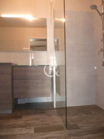 T2 récent en centre ville de HYERES - Photo 5