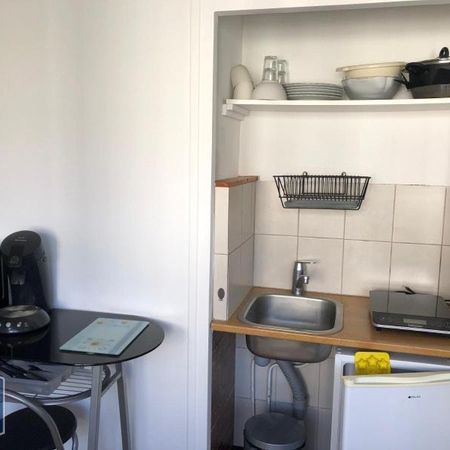 Location Appartement 1 pièce 16m² CHAMBERY 73000 - Photo 3