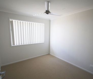 Modern Family Home in a Quiet Cul-de-Sac - Photo 3