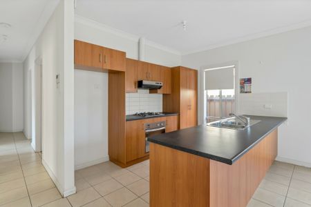 14a Chifley Street, HOPE VALLEY - Photo 4