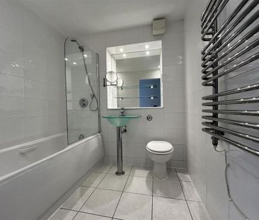 2 bedroom apartment to rent - Photo 6