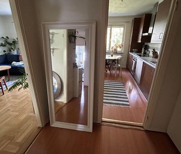 Hanna Paulis gata, Hägersten - Photo 3