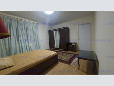 Apartament 2 camere, decomandat et 3/10, Salajan Metrou - Photo 3
