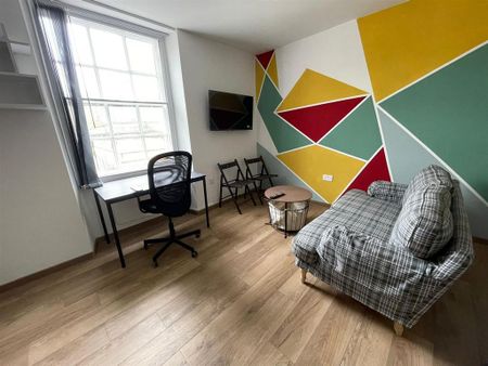 1 bedroom private hall to rent - Photo 4