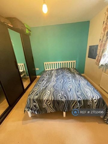 4 bedroom detached house to rent - Photo 5