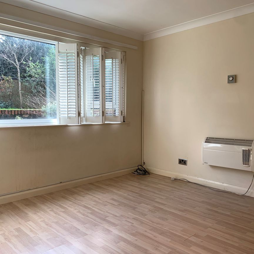 Bletchley House, London, SE3 - Photo 1