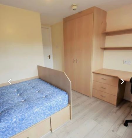 3 Bed - 8A Monkbridge Street, Headingley, Leeds - LS6 4HL - Student - Photo 3