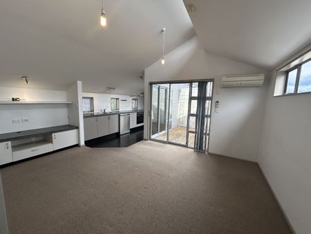 Simplicity on Sherborne! - Photo 5