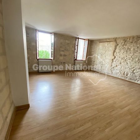 Arles centre T2 de 57 m2, - Photo 4