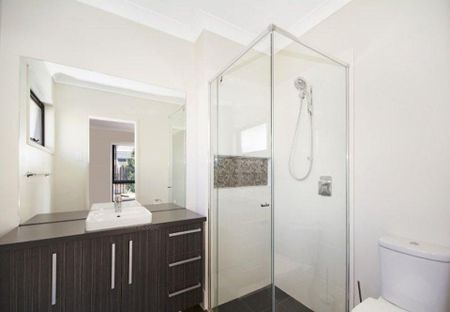 Stylish and Spacious Home in a Great Location! - Photo 5