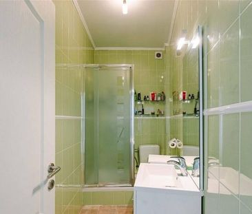 --- NIEUW --- Gezinswoning met garage en tuin in Merelbeke-Flora! - Foto 2