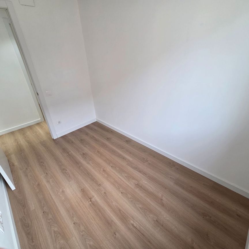 Piso de alquiler en Carrer de Manuel Barba I Roca, Barceloneta - Molí d'en Rovira - Photo 1