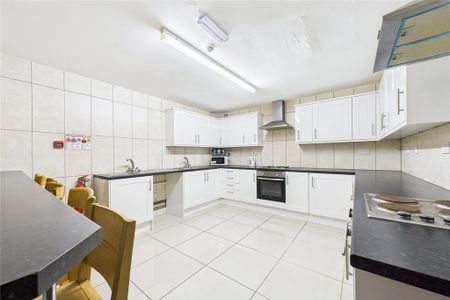 1 bedroom detached house to rent - Photo 4