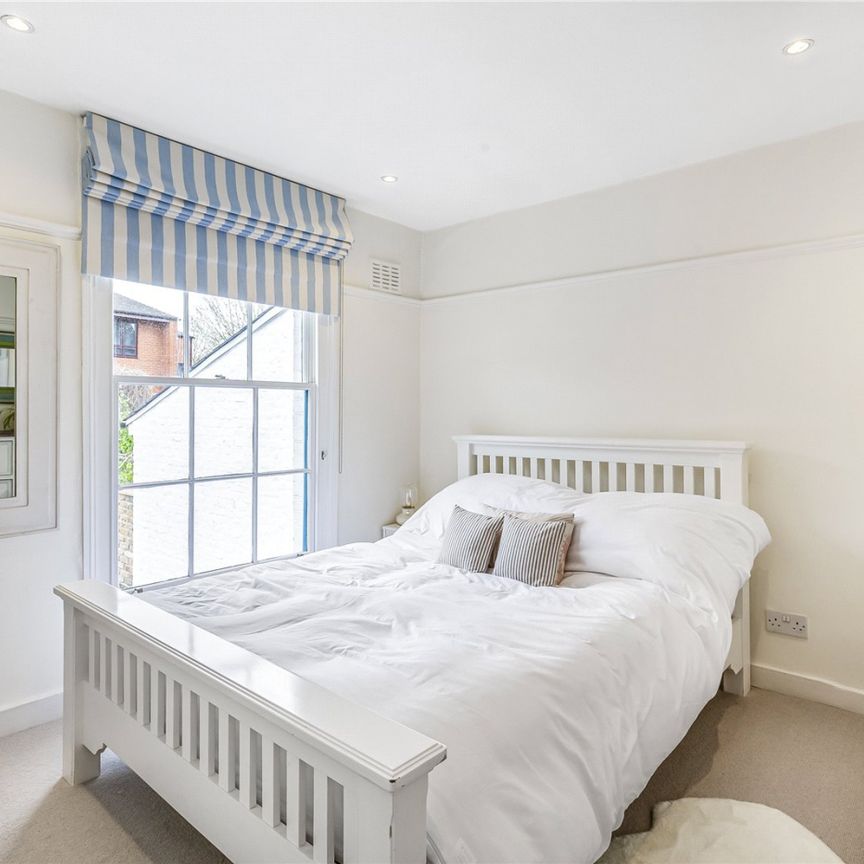 Burlington Road, London, SW6 - Photo 1