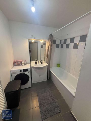 Location Appartement 3 pièces 62m² RAISMES 59590 - Photo 3