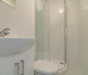 Studio to rent - Photo 6