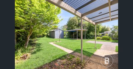 TWO BEDROOM COTTAGE CLOSE TO BALLARAT CBD - Photo 5