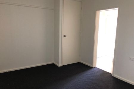Studio Apartment - Photo 5