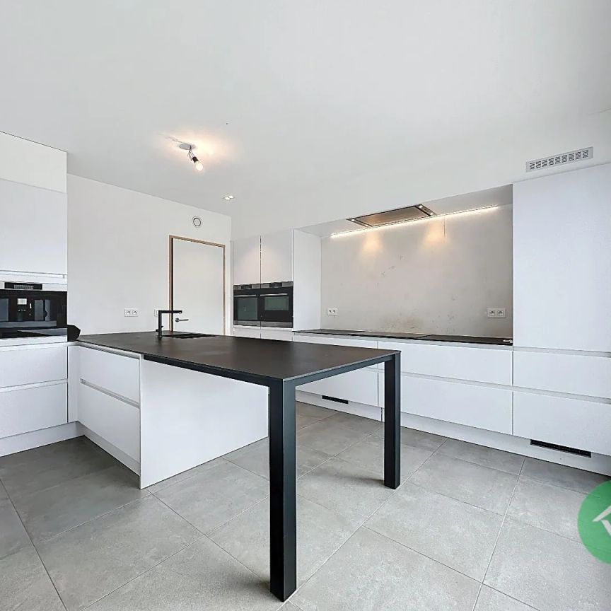 Prachtig dakappartement te Koekelare. - Photo 1