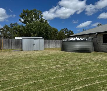 Modern Home with Space, Comfort and Convenience - Photo 3