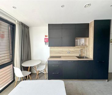 Studio to rent - Photo 3