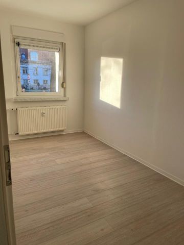 Schöne, helle 2-Zimmer-Wohnung mit Einbauküche in Uni-Nähe - Photo 4