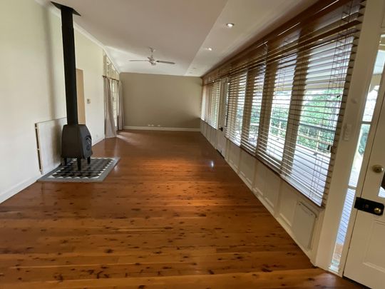 EAST TAMWORTH TWO BEDROOM HALF HOUSE - Photo 1