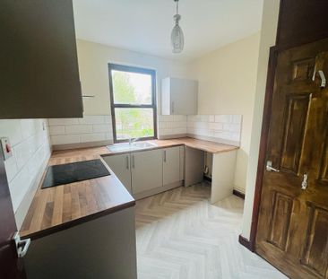 3 bedroom flat to rent - Photo 5