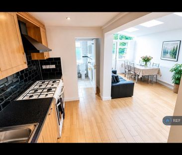 1 bedroom in a house share to rent - Photo 6