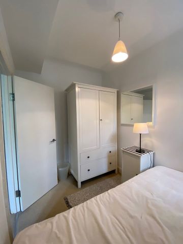 2 Bed Flat, Hillsborough Court, NW6 - Photo 5