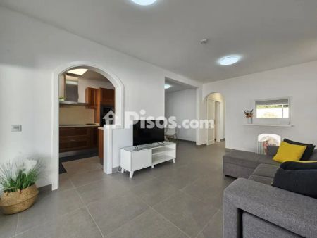 Chalet en alquiler en Avenida del Touroperador Cosmos - Photo 2