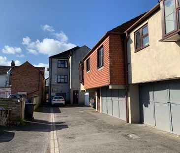 1 bedroom property to rent - Photo 6