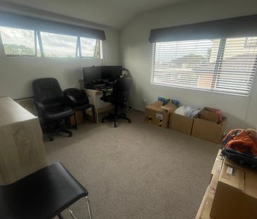 12A Commissariat Road - Photo 4