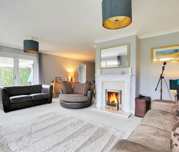 4 bedroom detached bungalow to rent - Photo 1