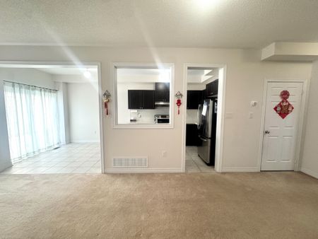 For Lease - 69 Fimco Crescent, Markham, Ontario - Photo 2