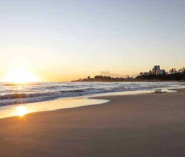 Brand New Furnished Apartment � Walk to Beach, Shops & Caf�s - Photo 5