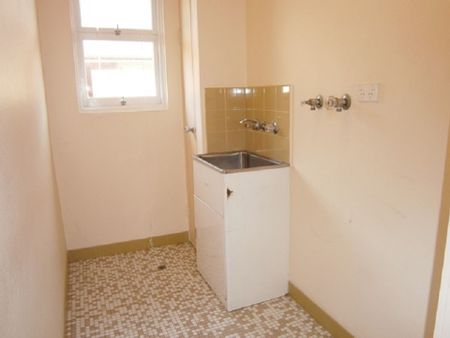 Two Bedroom Unit with Lock up Garage - Photo 5