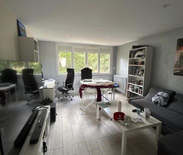 Location Appartement 3 pièces 54m² MERIGNAC 33700 - Photo 1