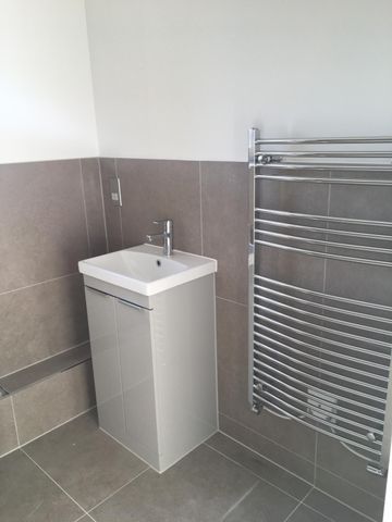 Cornfield Way, SS6 9DS - Photo 5