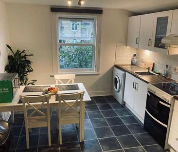 Burgoyne Road, London, N4 - Photo 1