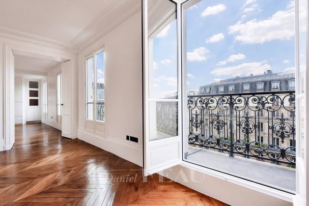 Location appartement, Paris 3ème (75003), 5 pièces, 145 m², ref 85301656 - Photo 1