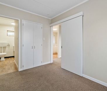 1/34 Esplanade Road Mt Eden - Rarely available - Independent Living... - Photo 2