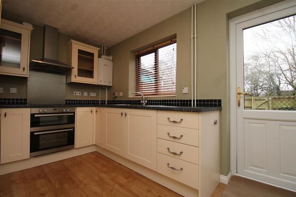 2 bedroom terraced house to rent - Photo 1